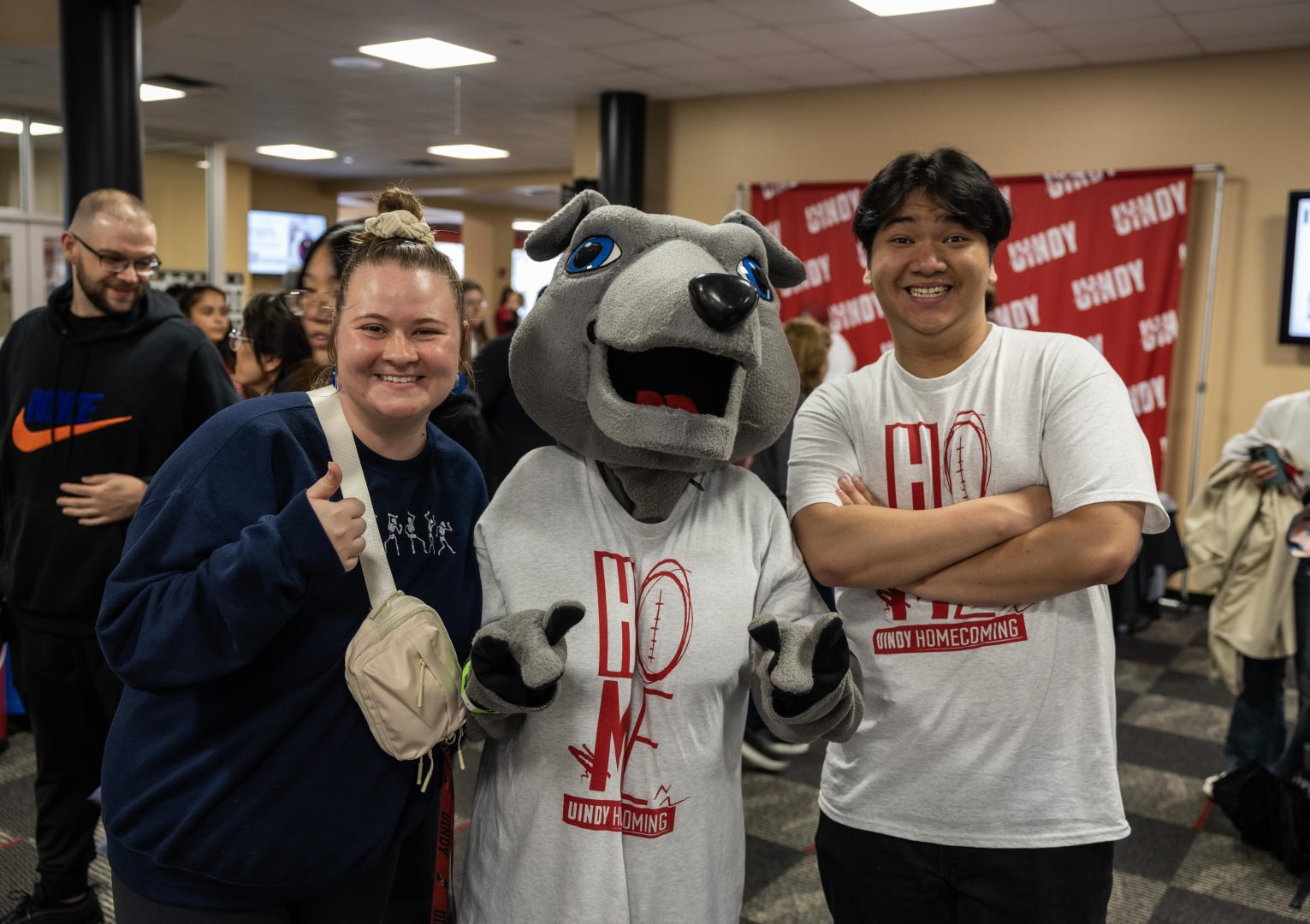 UIndy students with Ace